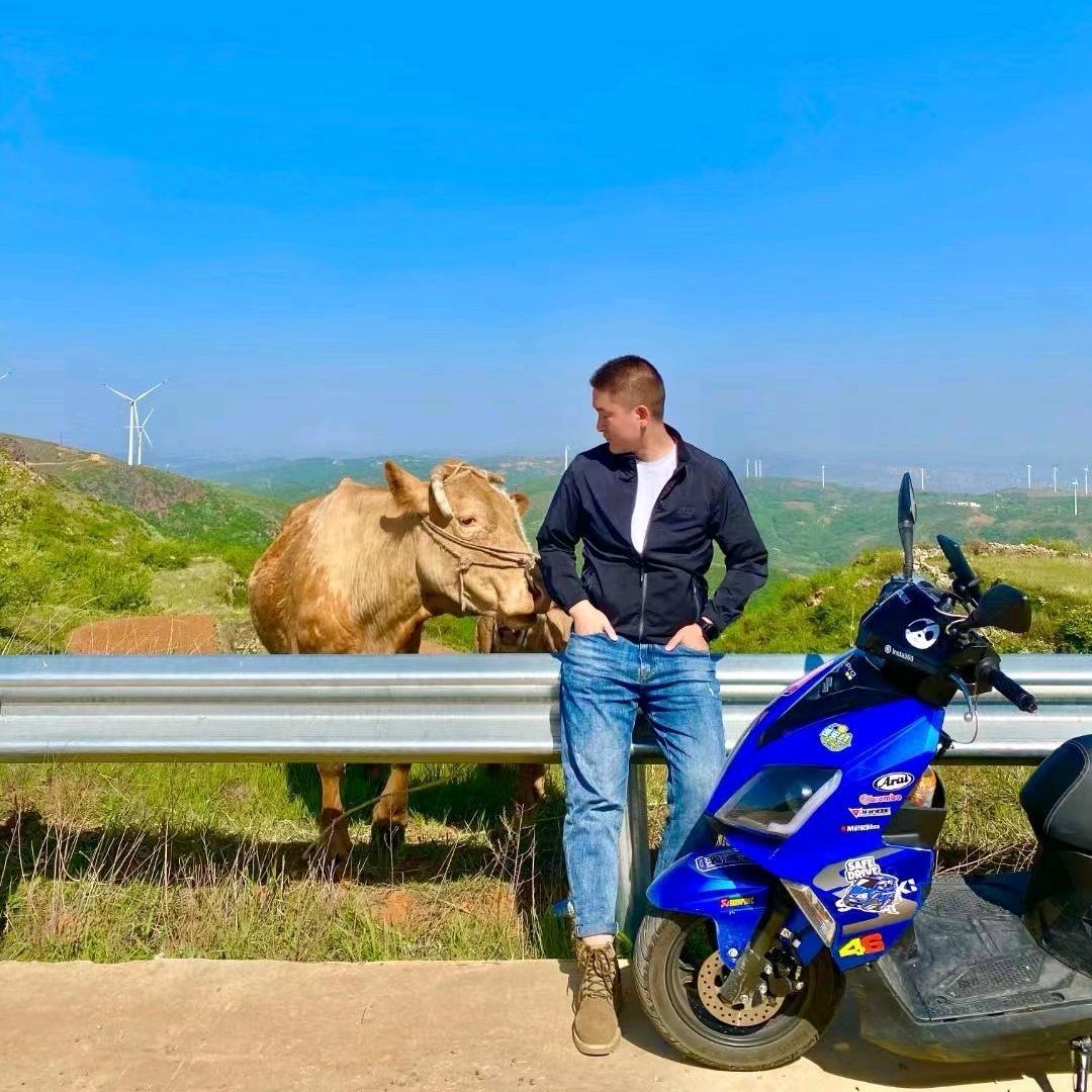 叫我小小段🛵（铃木摩托）