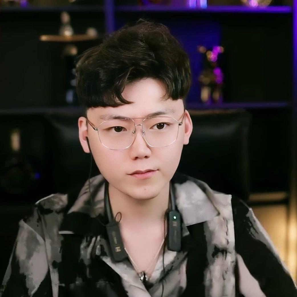 柏亿娱乐（强总）