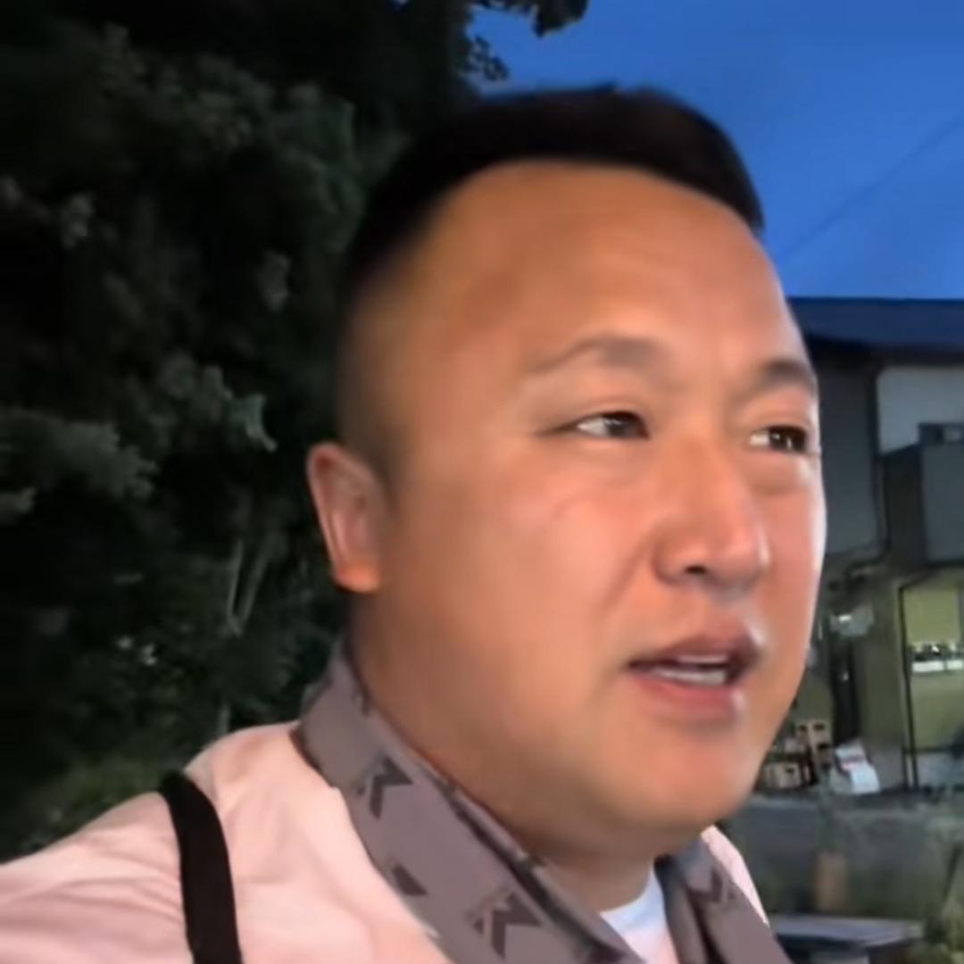 三哥脚不臭