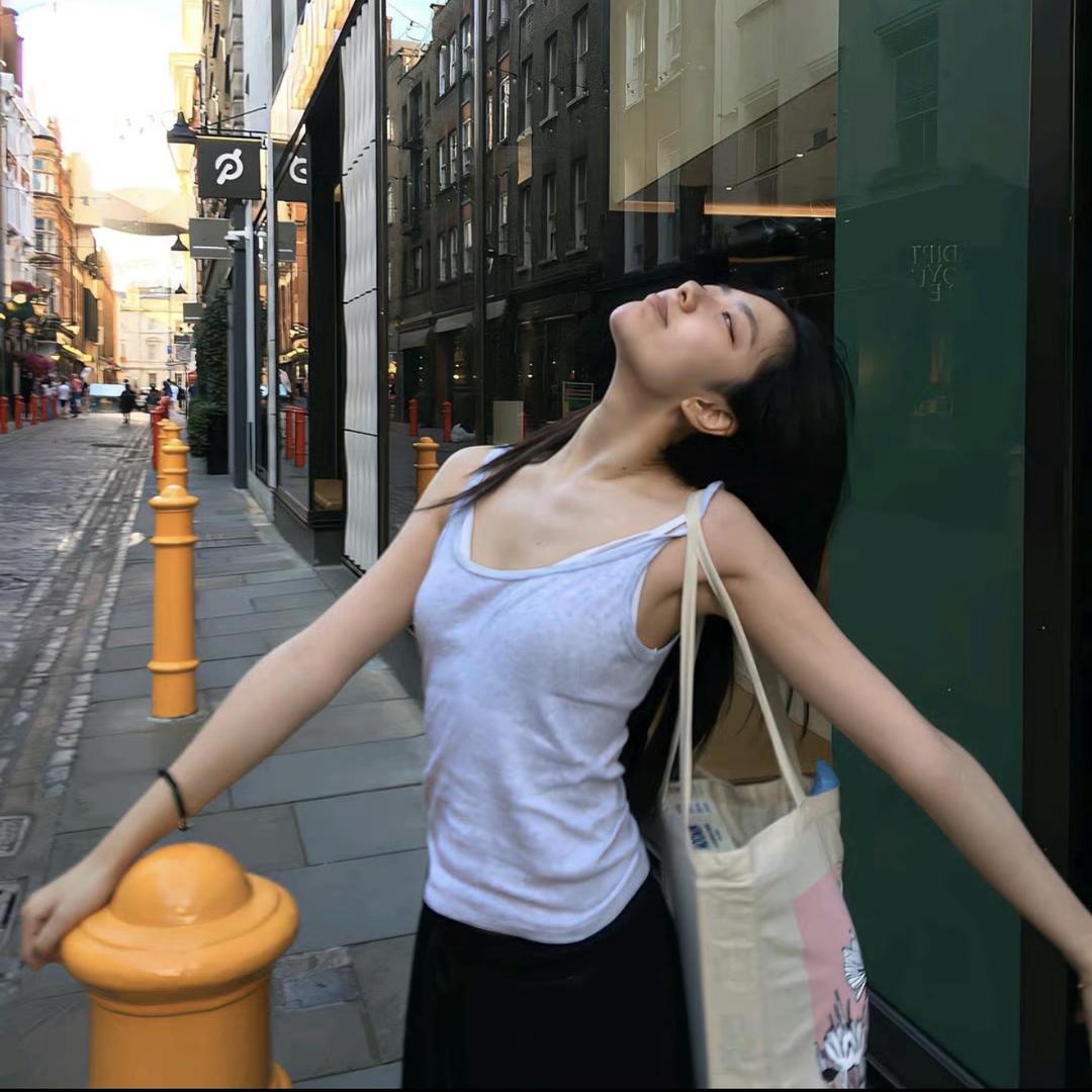 小闫吃吃吃