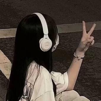 小奶油和汤圆的主人