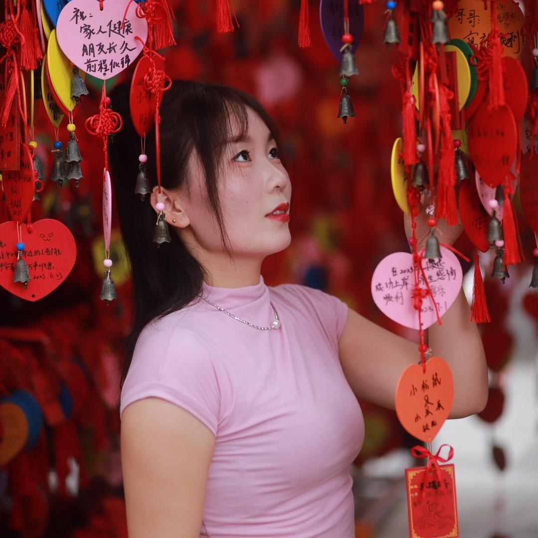 美妆儿在，甄选