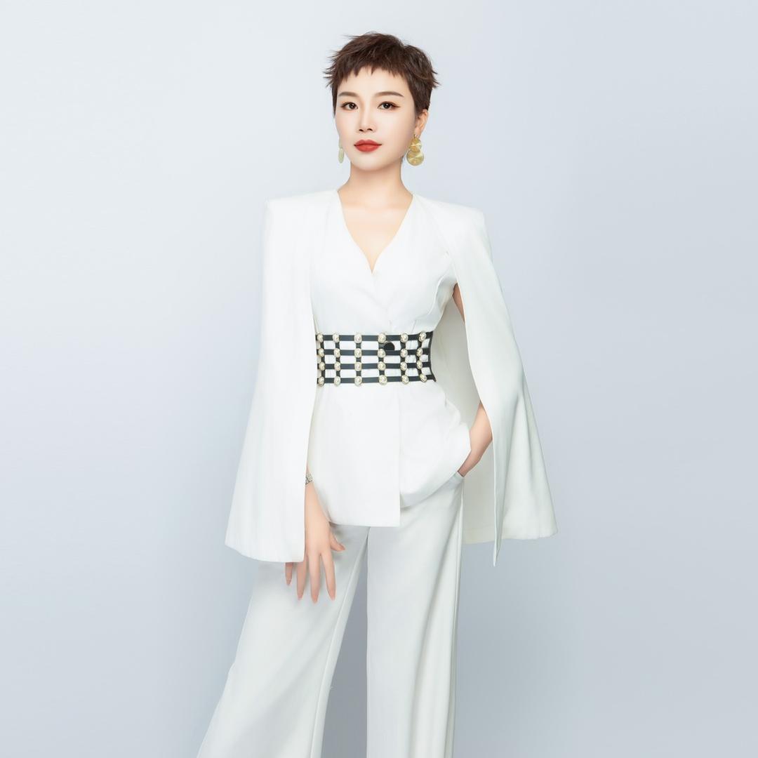 美美👧