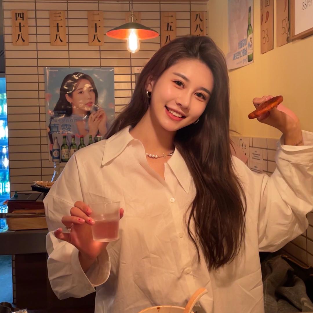 吴百万oliiii ºº⁶¹