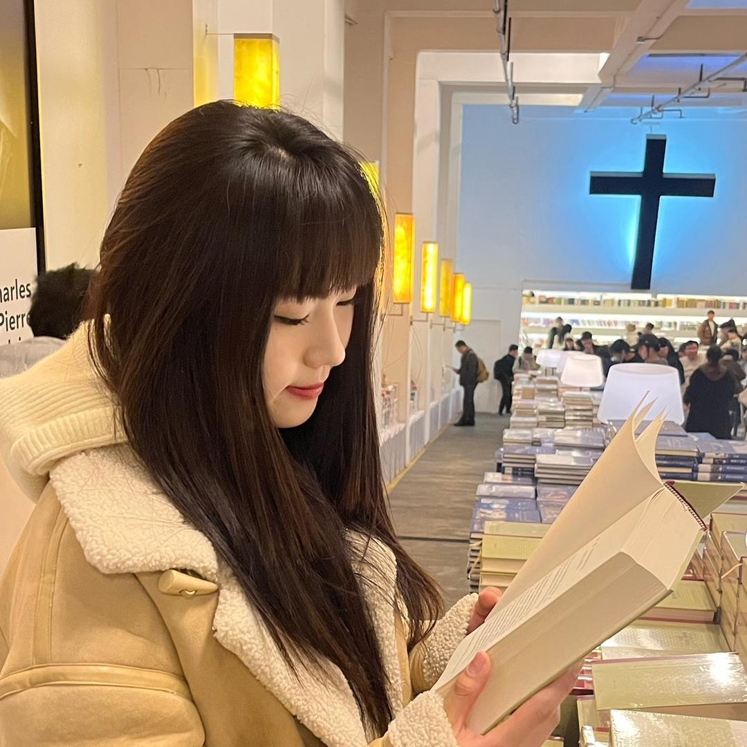 鞭炮妹