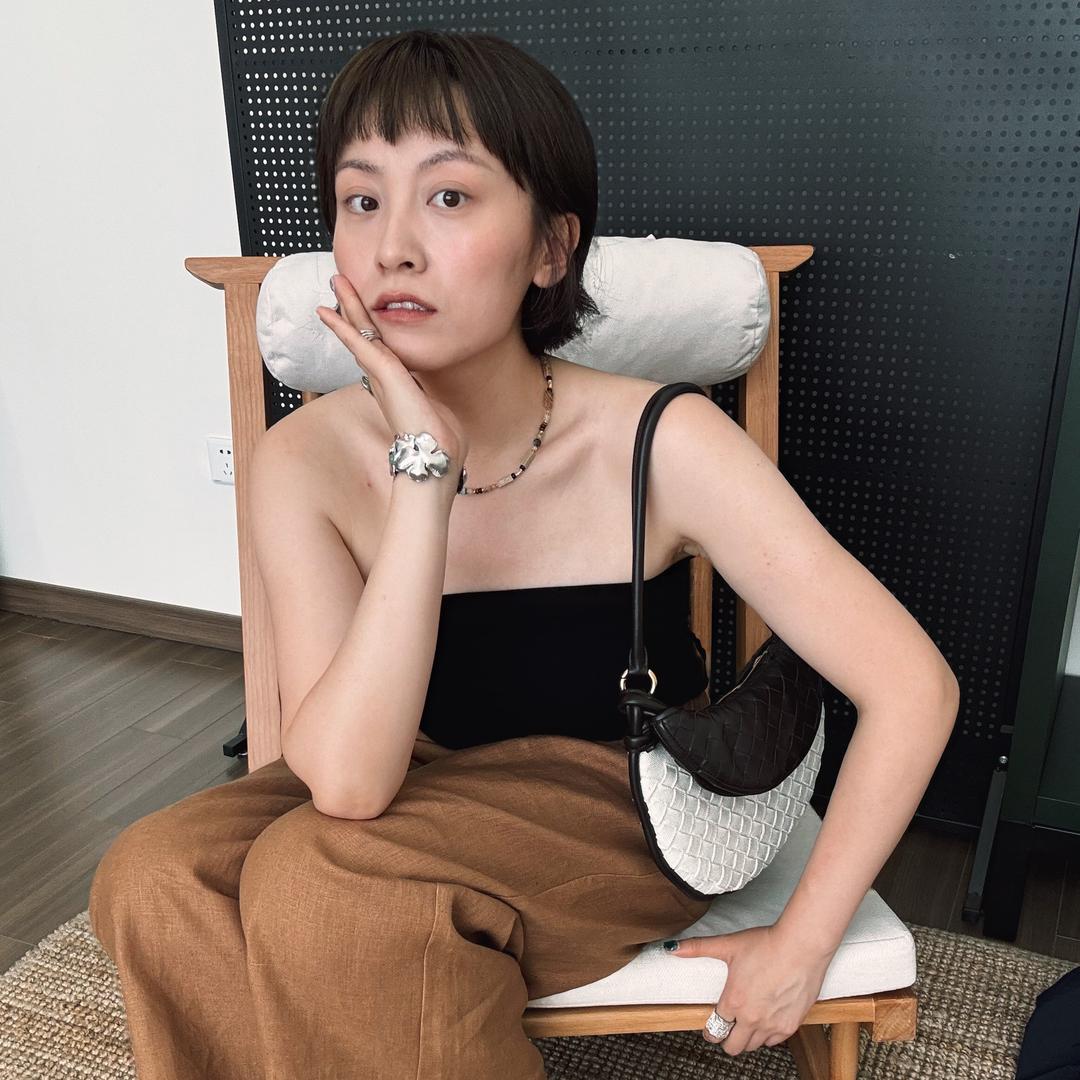 短头发的安妮魏