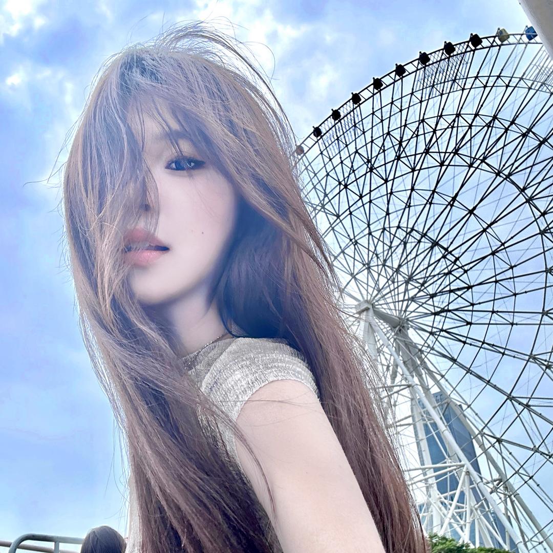 漆漆.