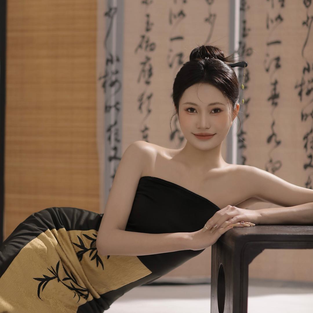 肉圆私服