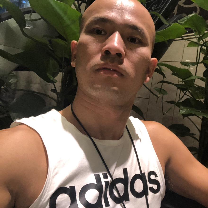 游泳体适能私人教练王威