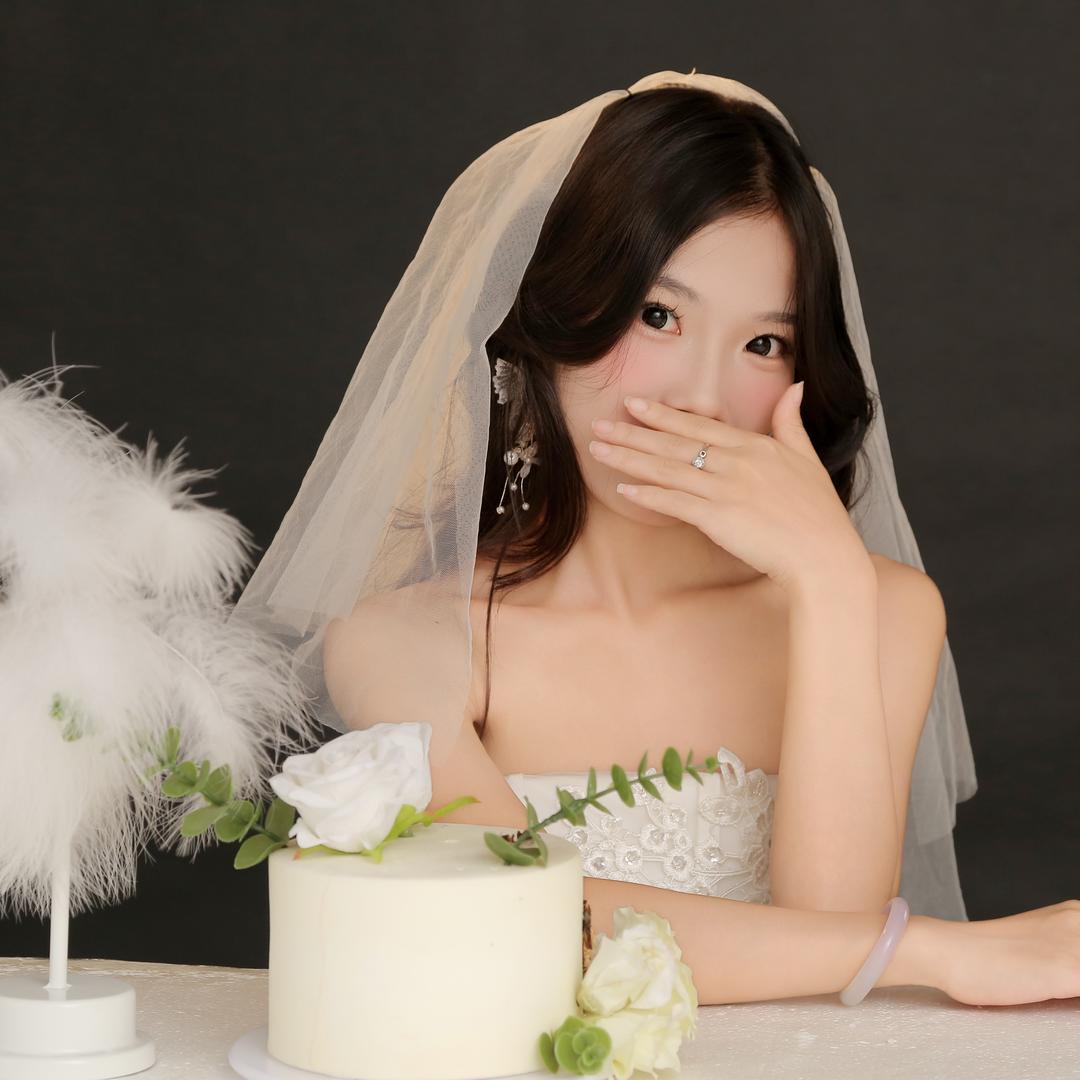 小美.