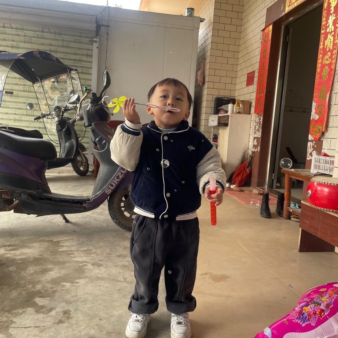 陈真爱