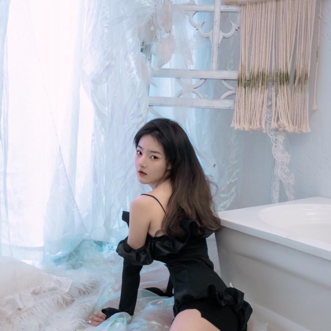 飞天小女警