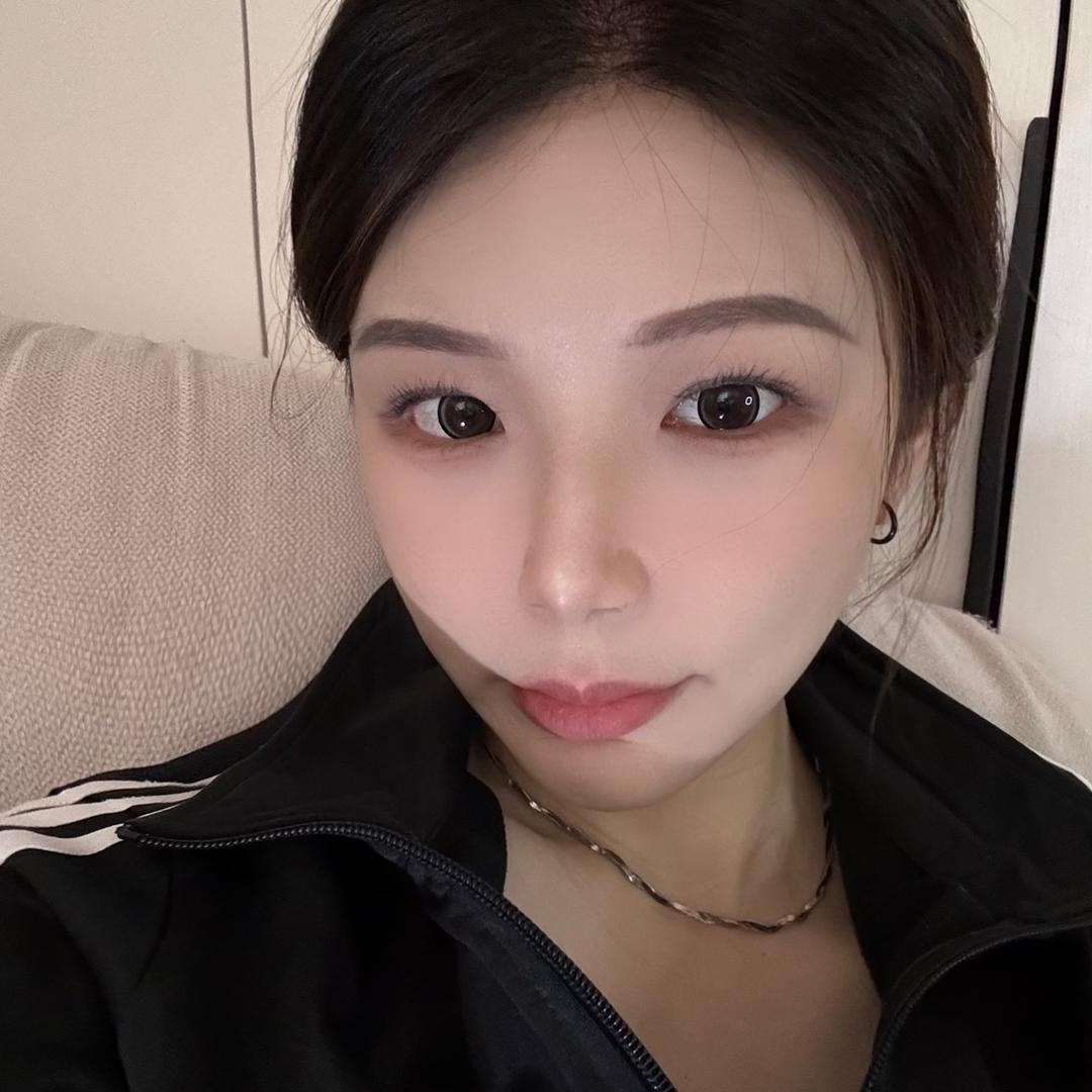 李某某 👄
