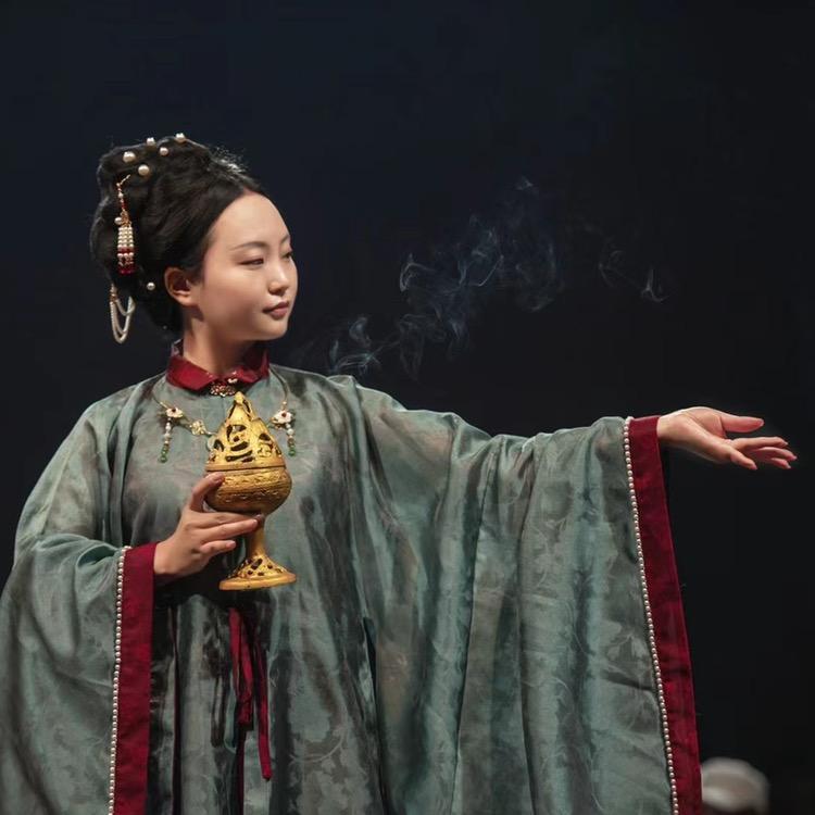 执礼喜娘莲漪（蜀嘉礼）