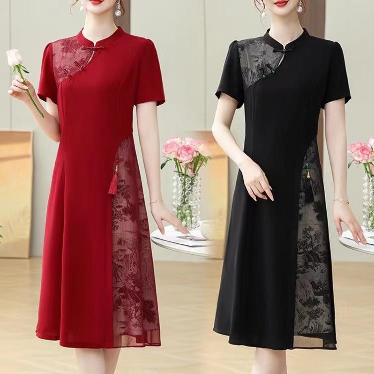 芊妃漫服饰