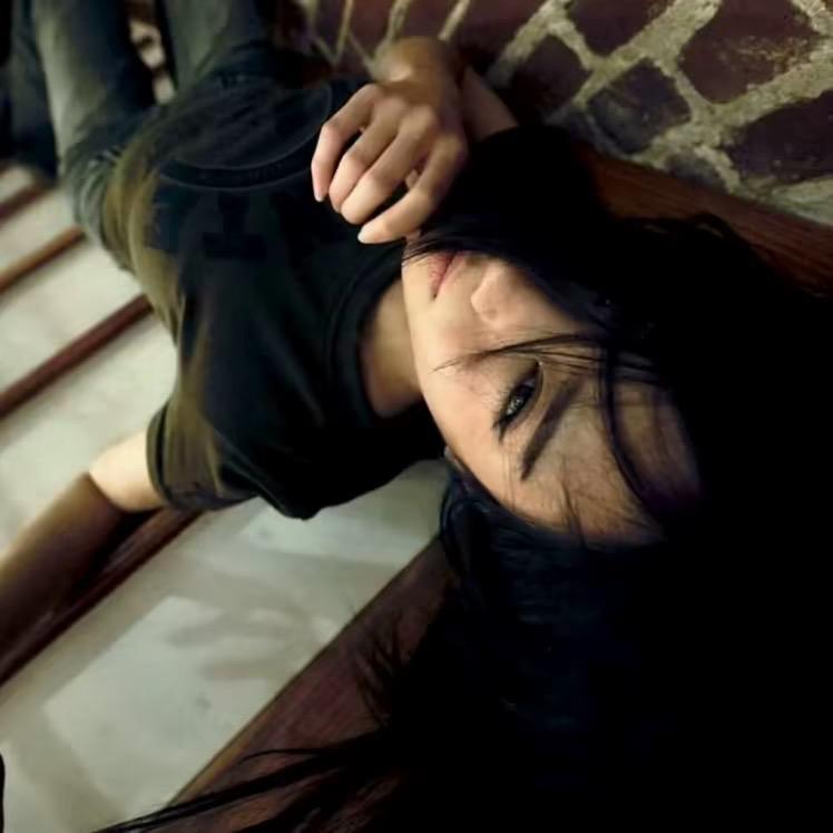 无法离开的女人