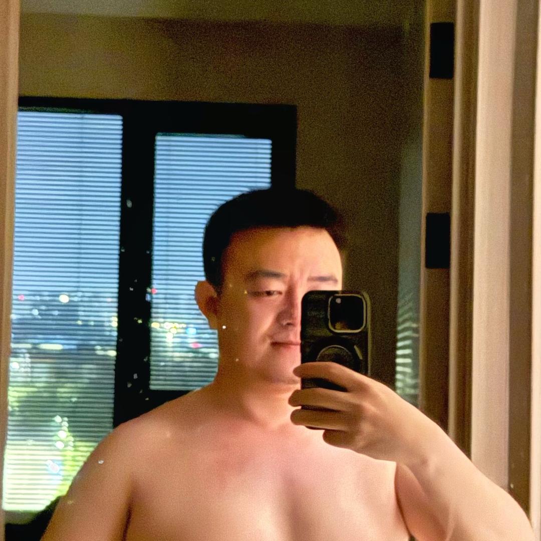 摩羯座的胖砸