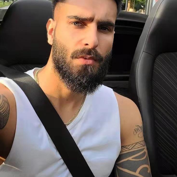 ق Амбросиосق