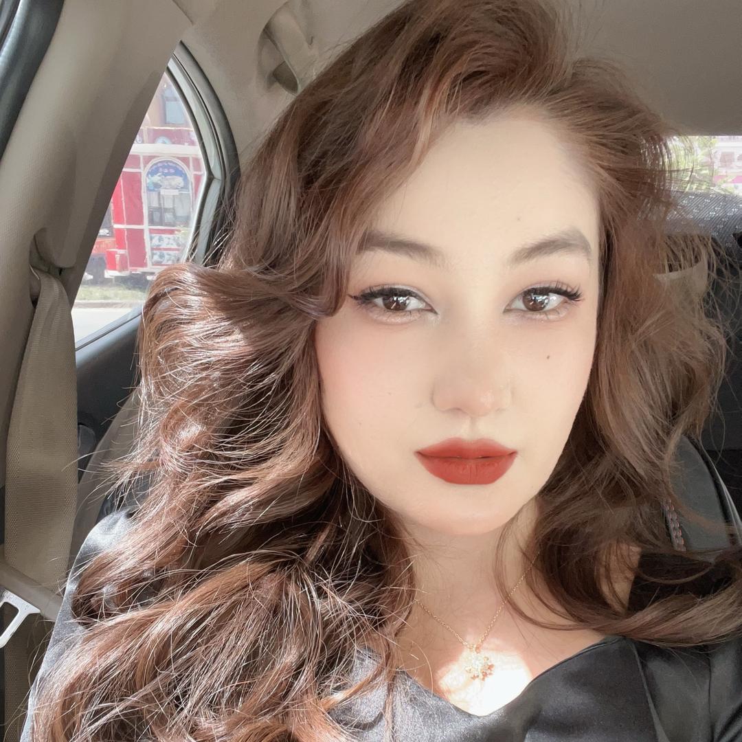 米拉美衣