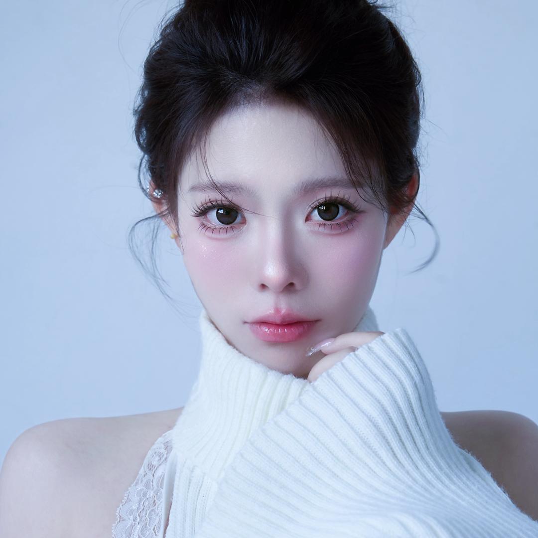 🍼小依依