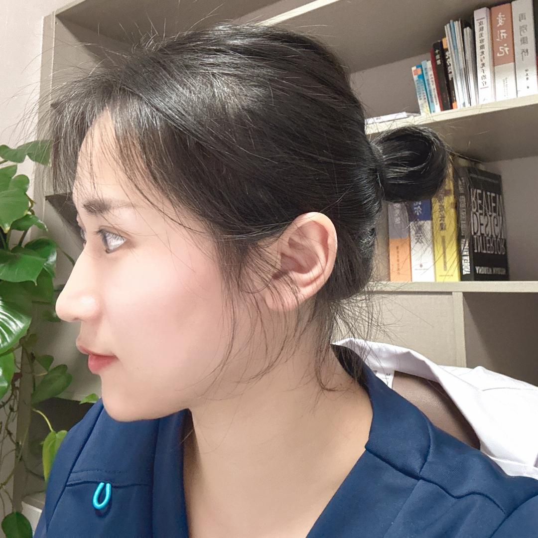 洪小谦