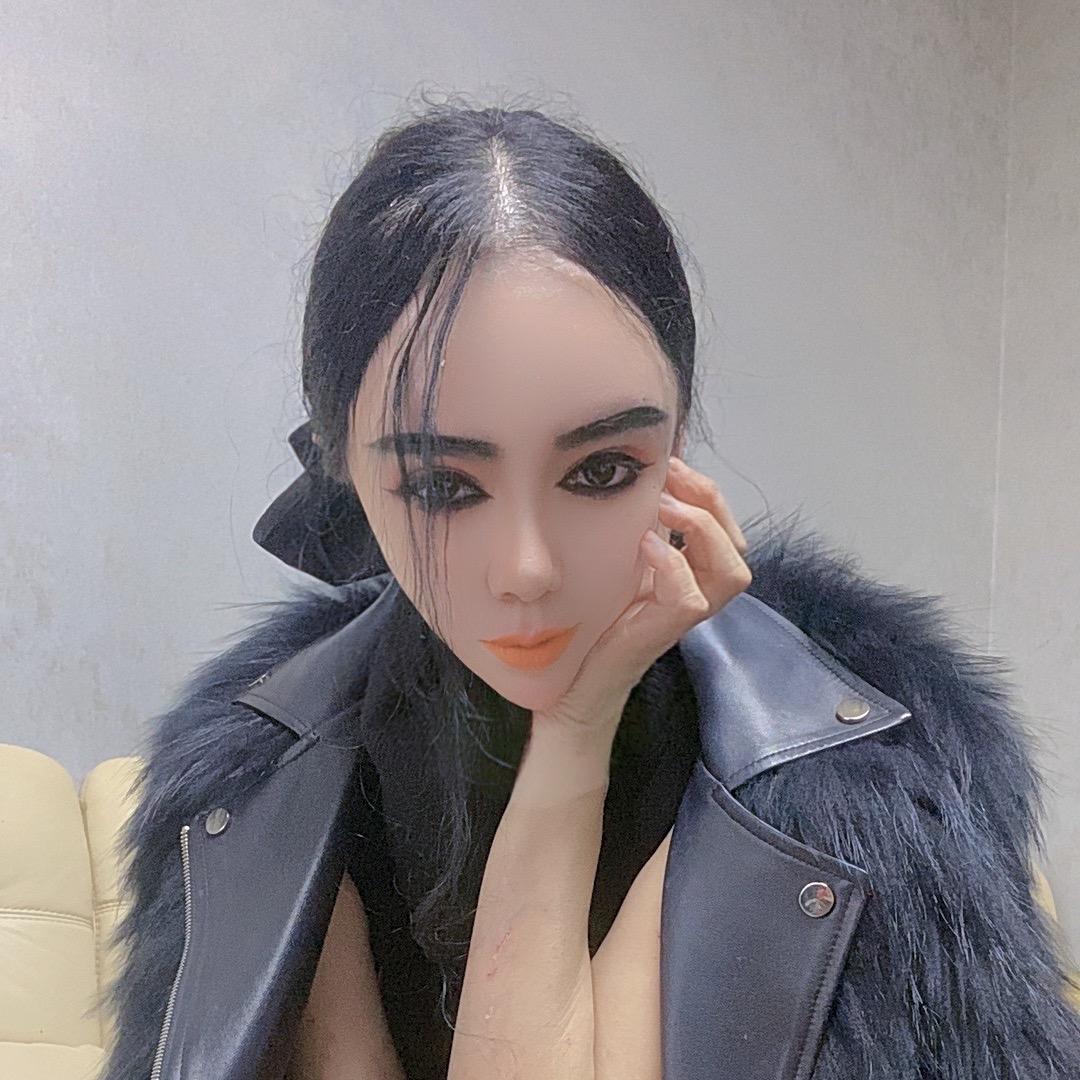 晋中市榆次区胡仙服饰店