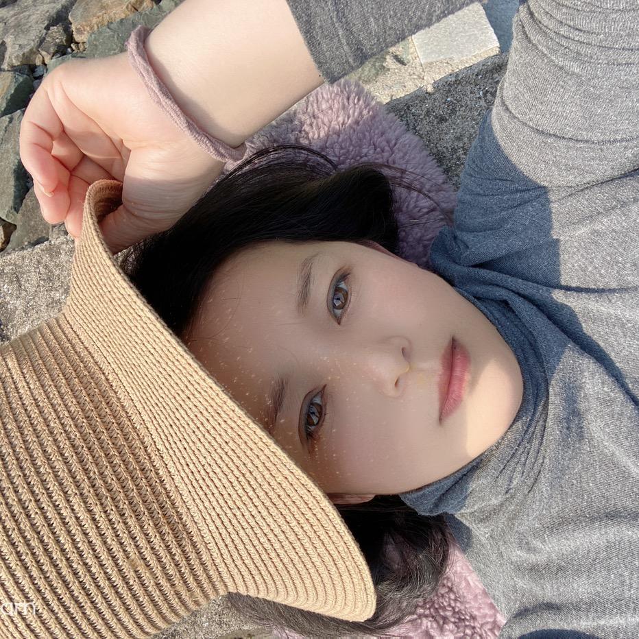 殷小姐