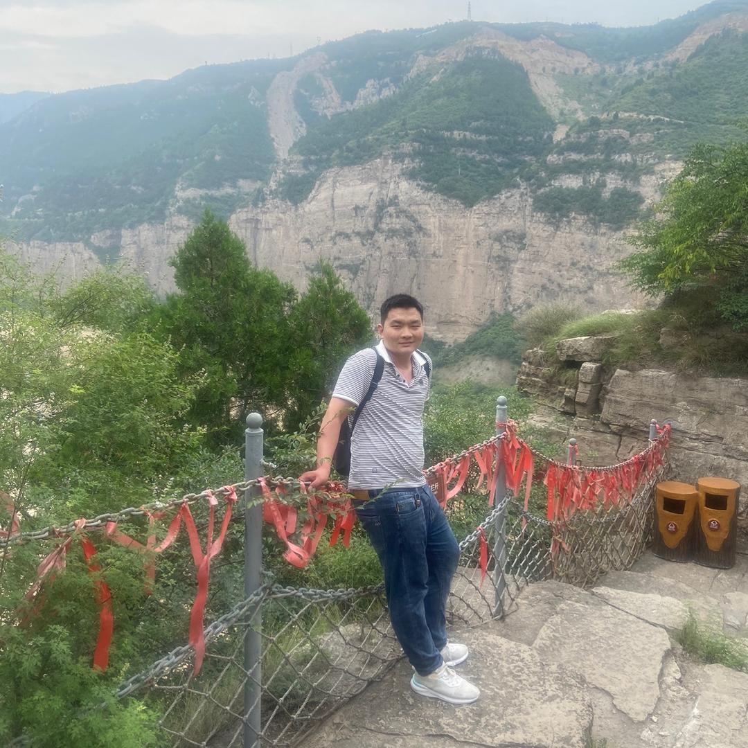 我是向云端阿飞