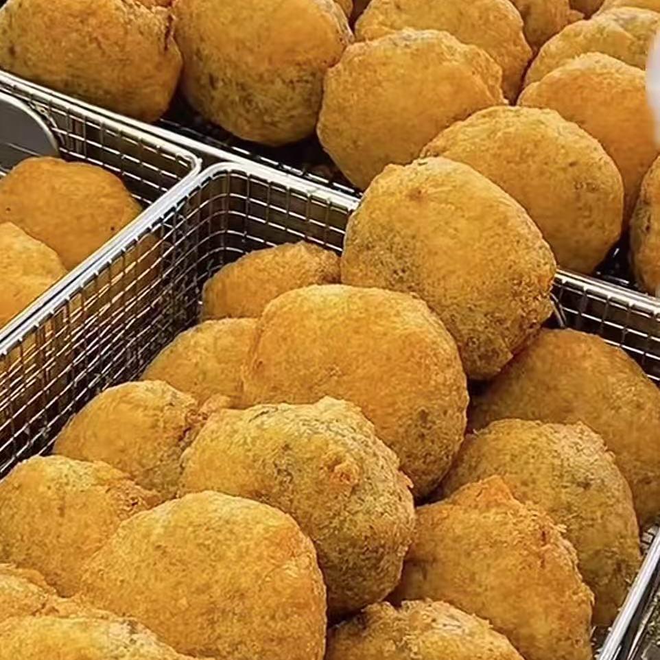 小鹏脆皮炸糕（鲅鱼圈首家店）（招学员）