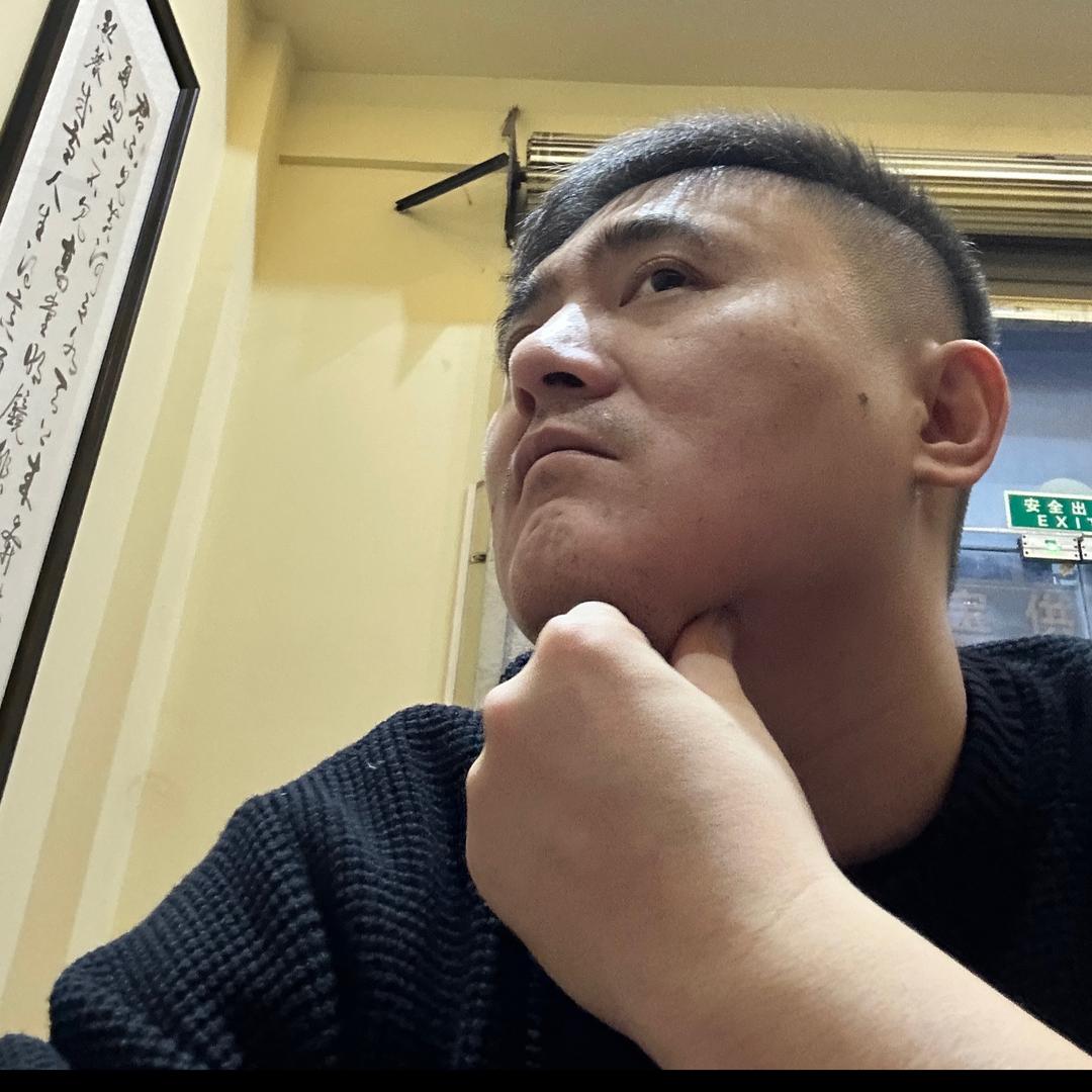 玉鉴蔚蓝