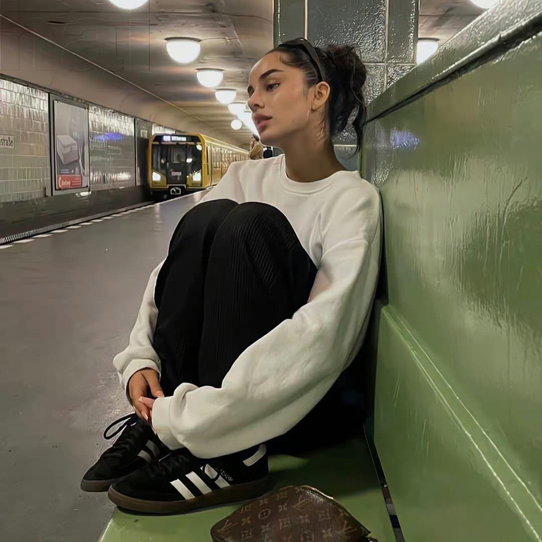 JIA.