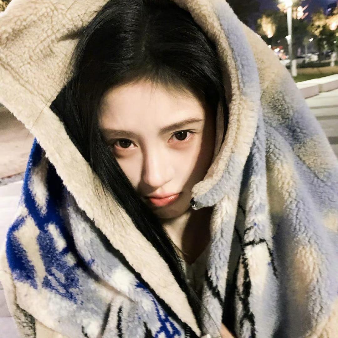 加煎蛋的薯条
