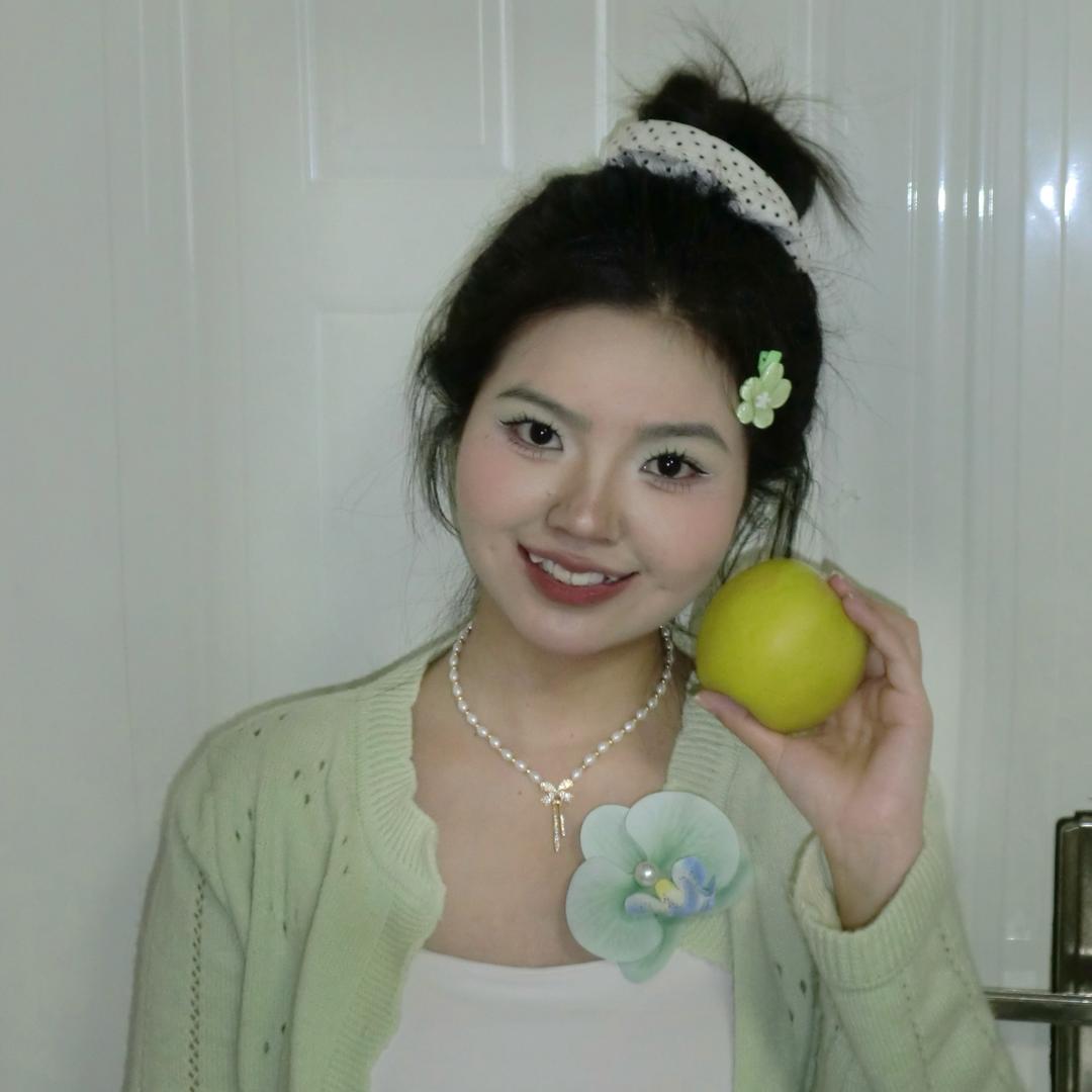 芽芽不会化妆（首播）
