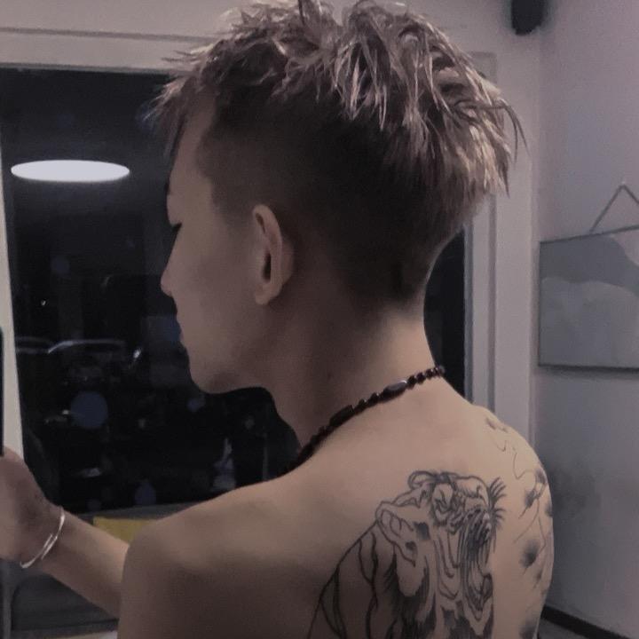 小啊航