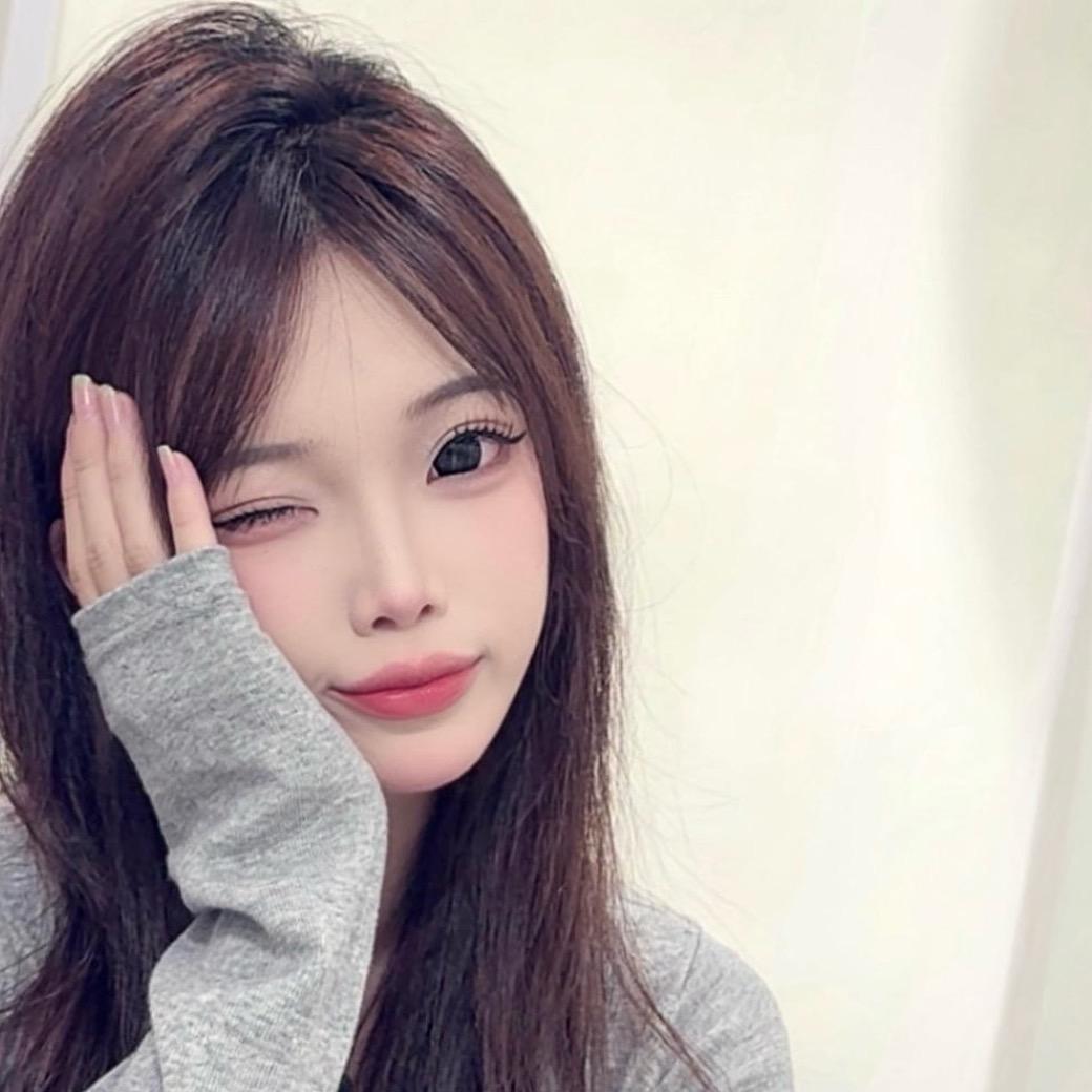 美娜莎^.