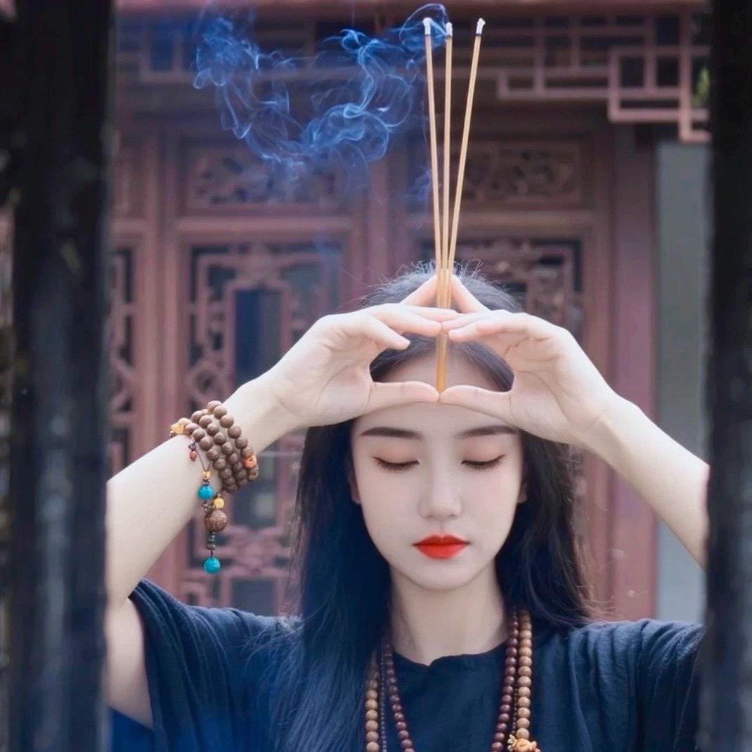 ᥫᩣ小小静