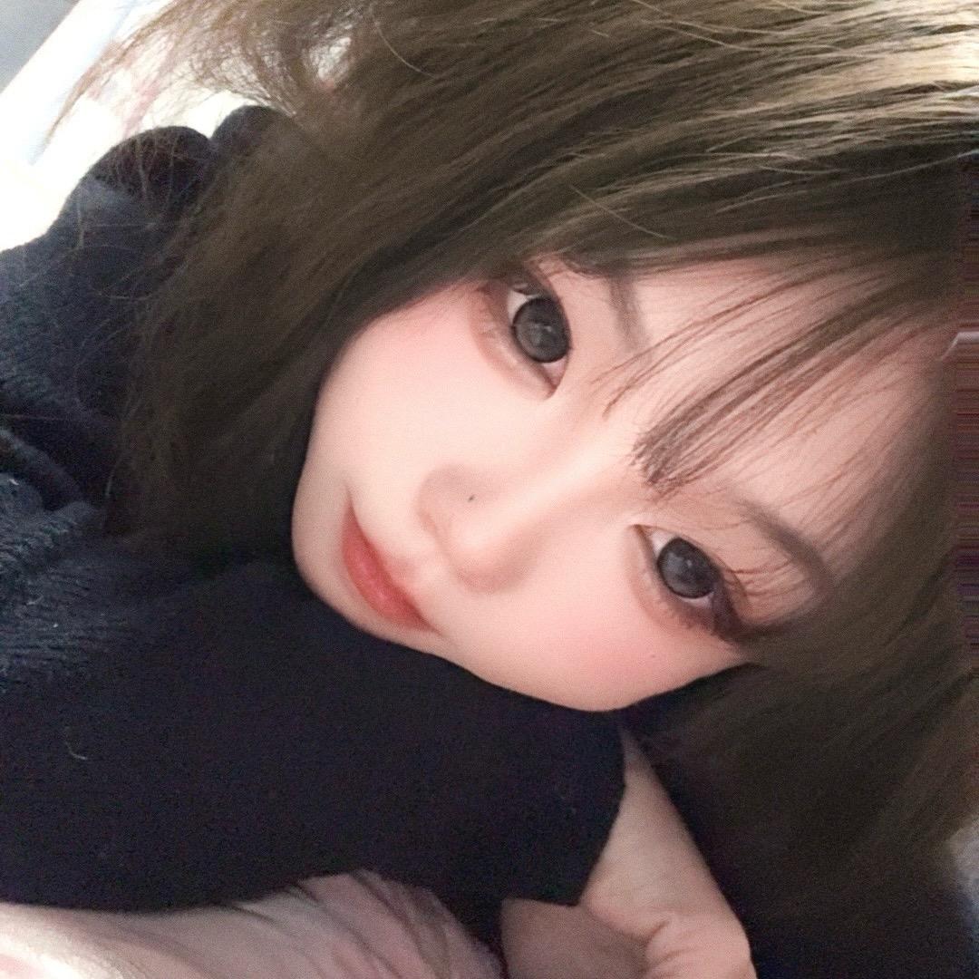 当美女好烦