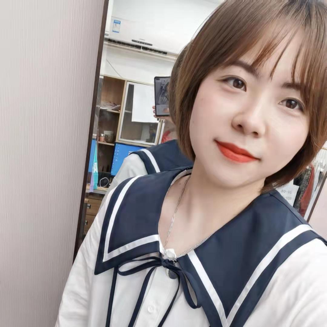 艾萱萱时尚女装店