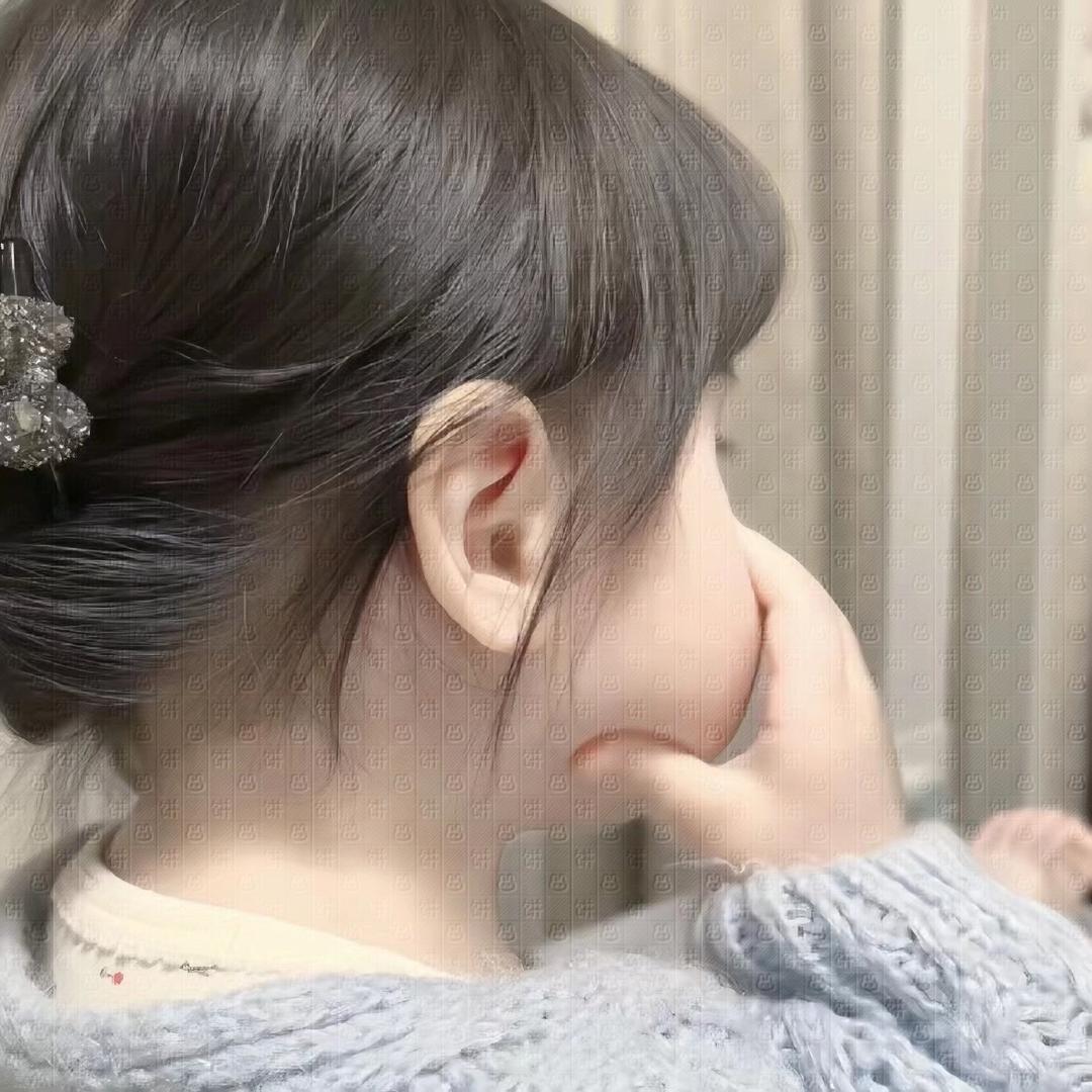 我不吃饭了 哼