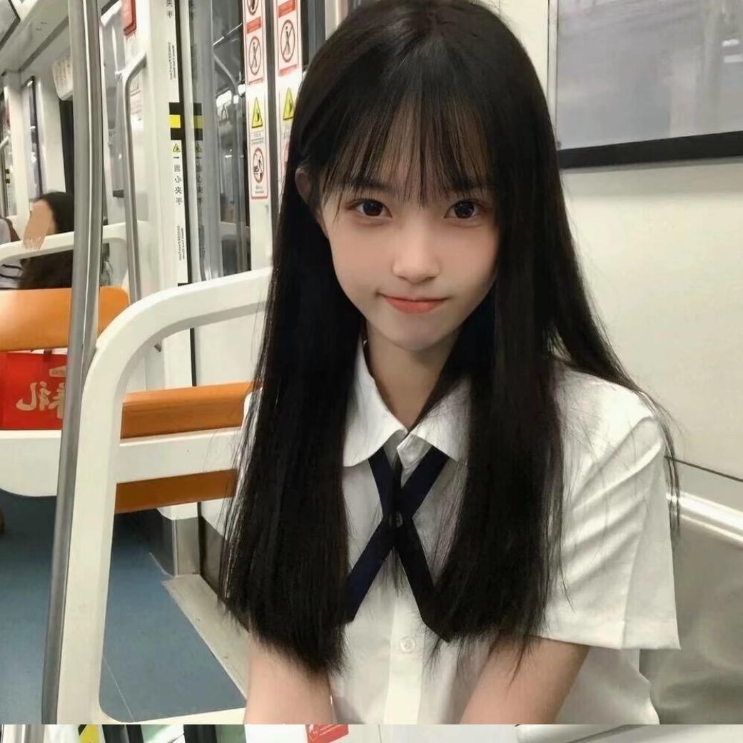 你脸红了哦