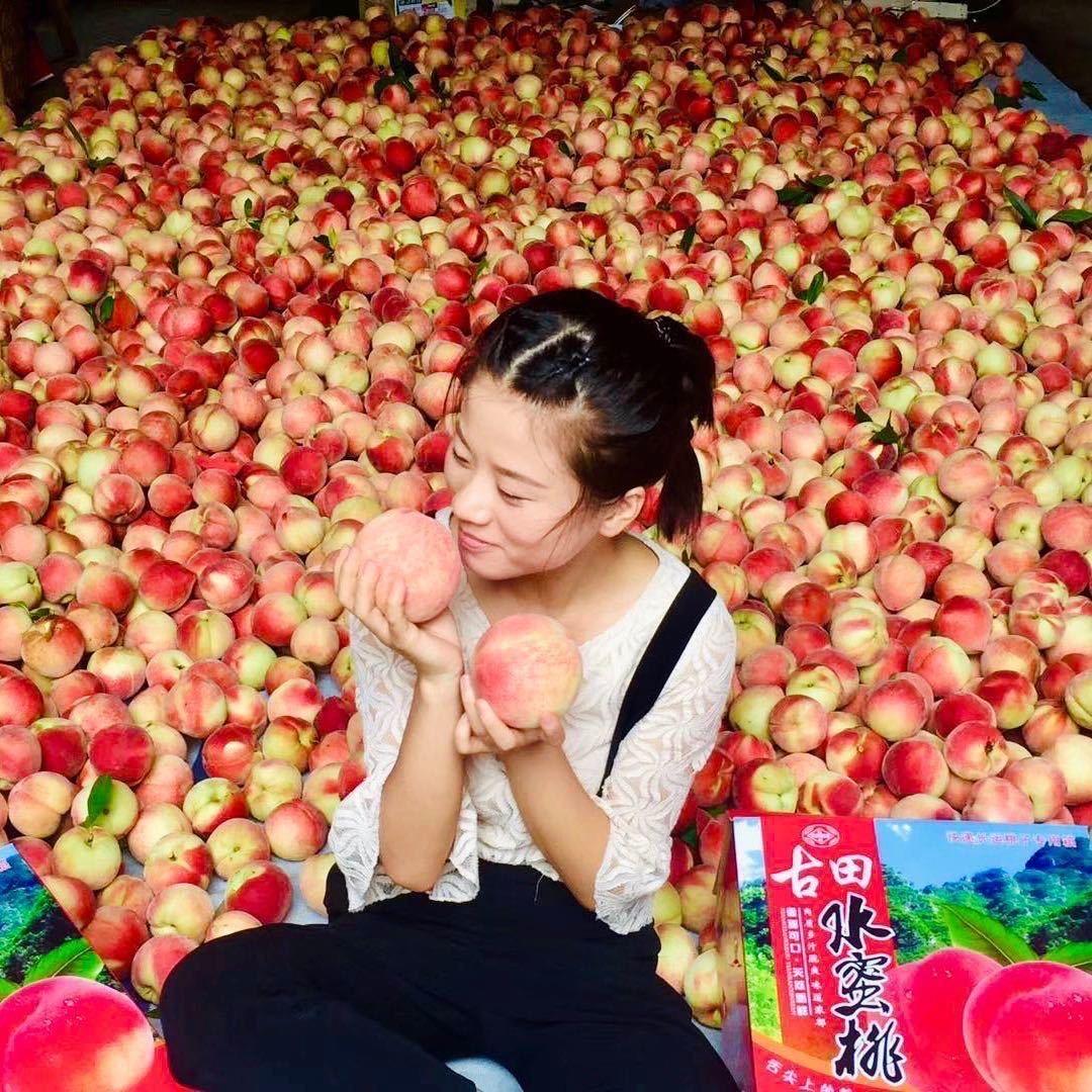 蜜桃家的曾小妹~玲子