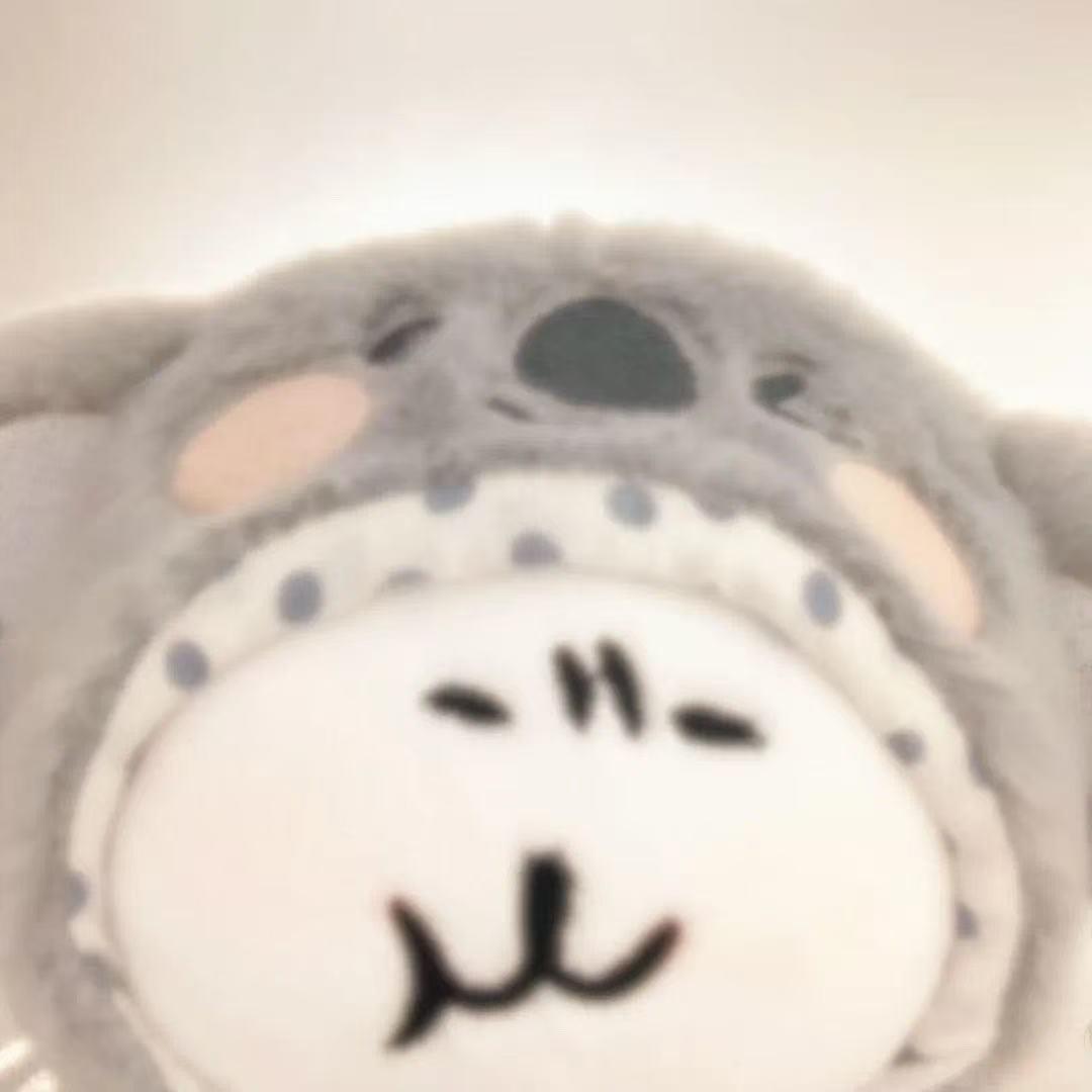 ✌︎(ツ)ɔ