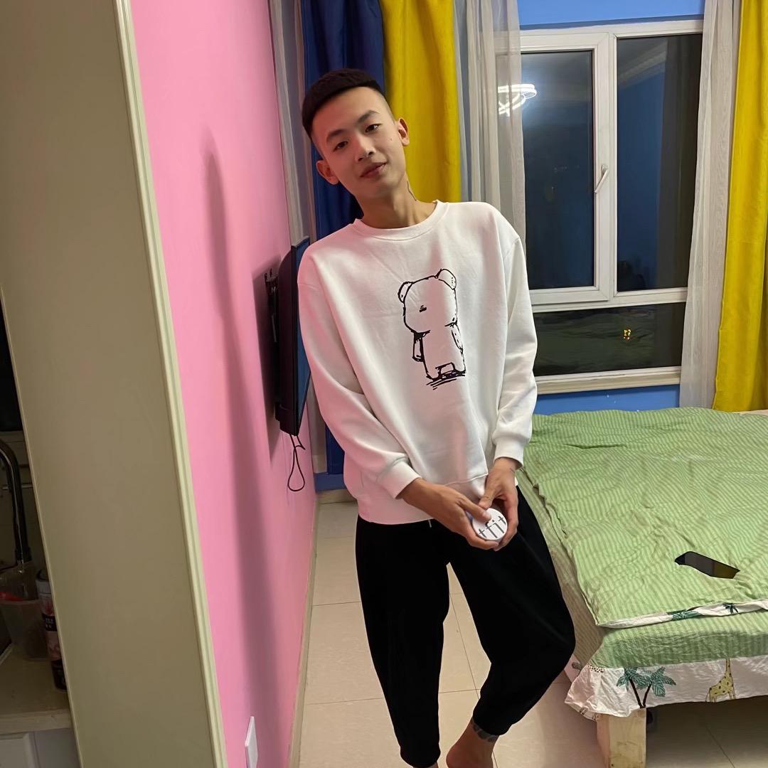 杜博.
