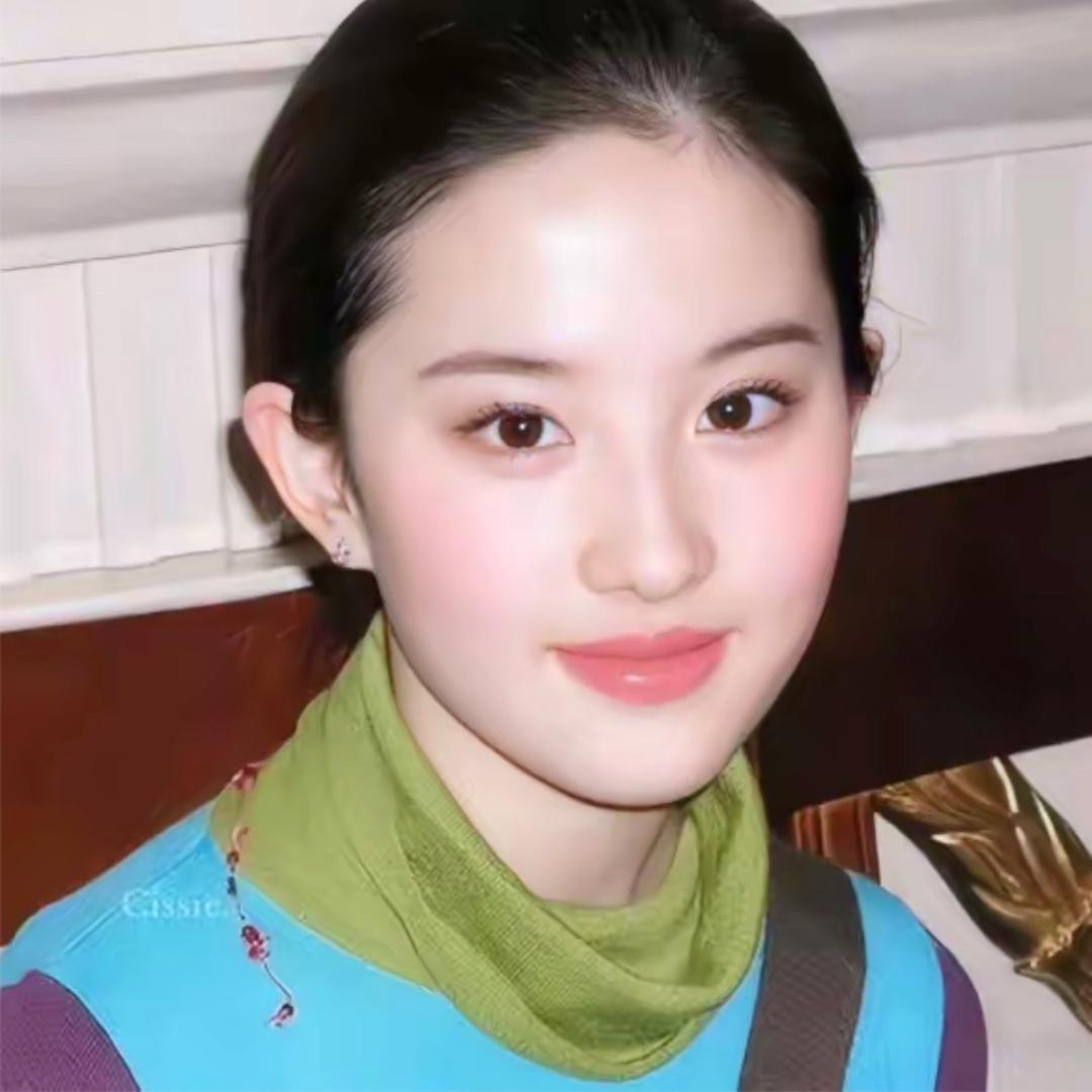 甜妹流泪我心碎