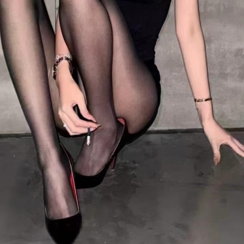 ༄❥虾饺露馅女王࿐⁶¹⁷