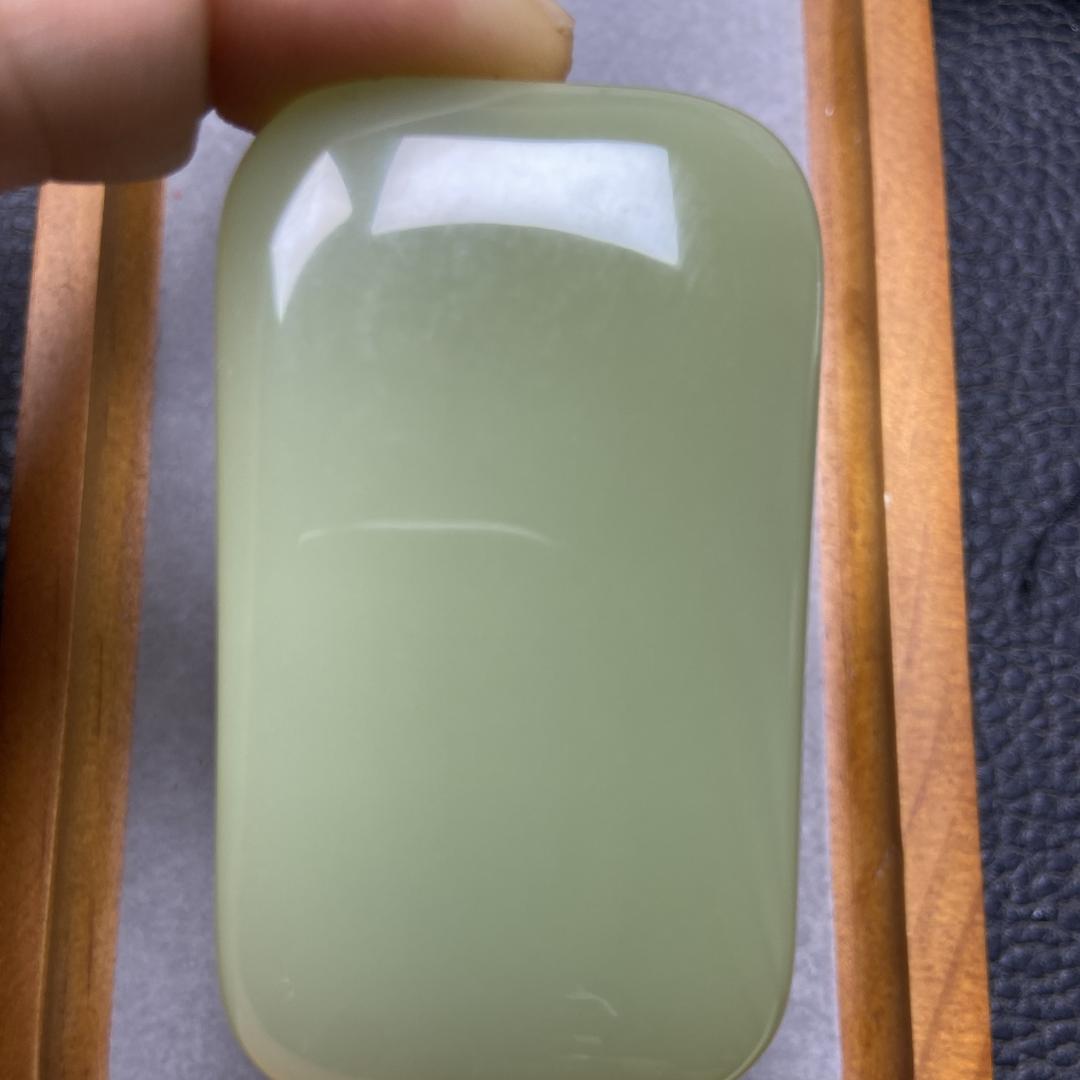 美玉奇石珠宝