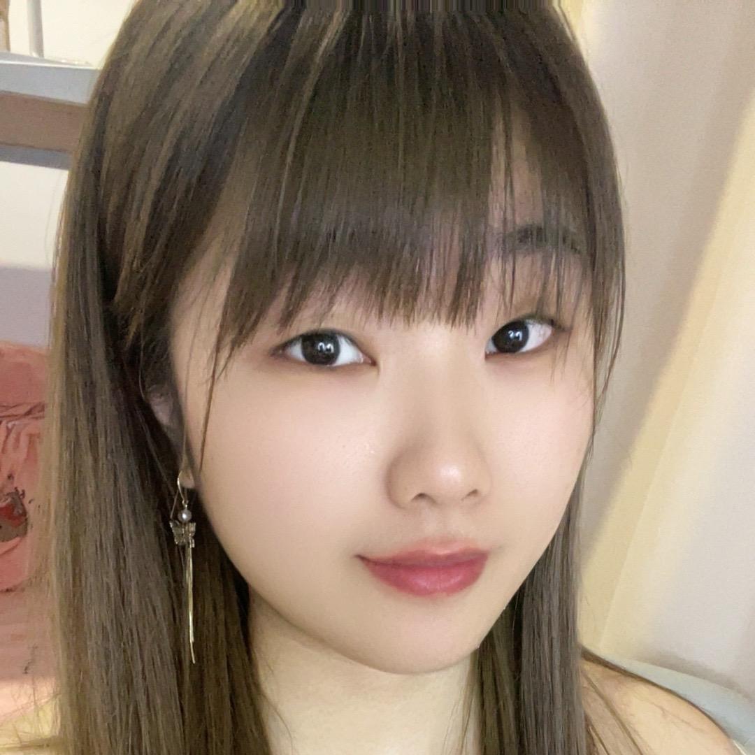 是李李呀🎀