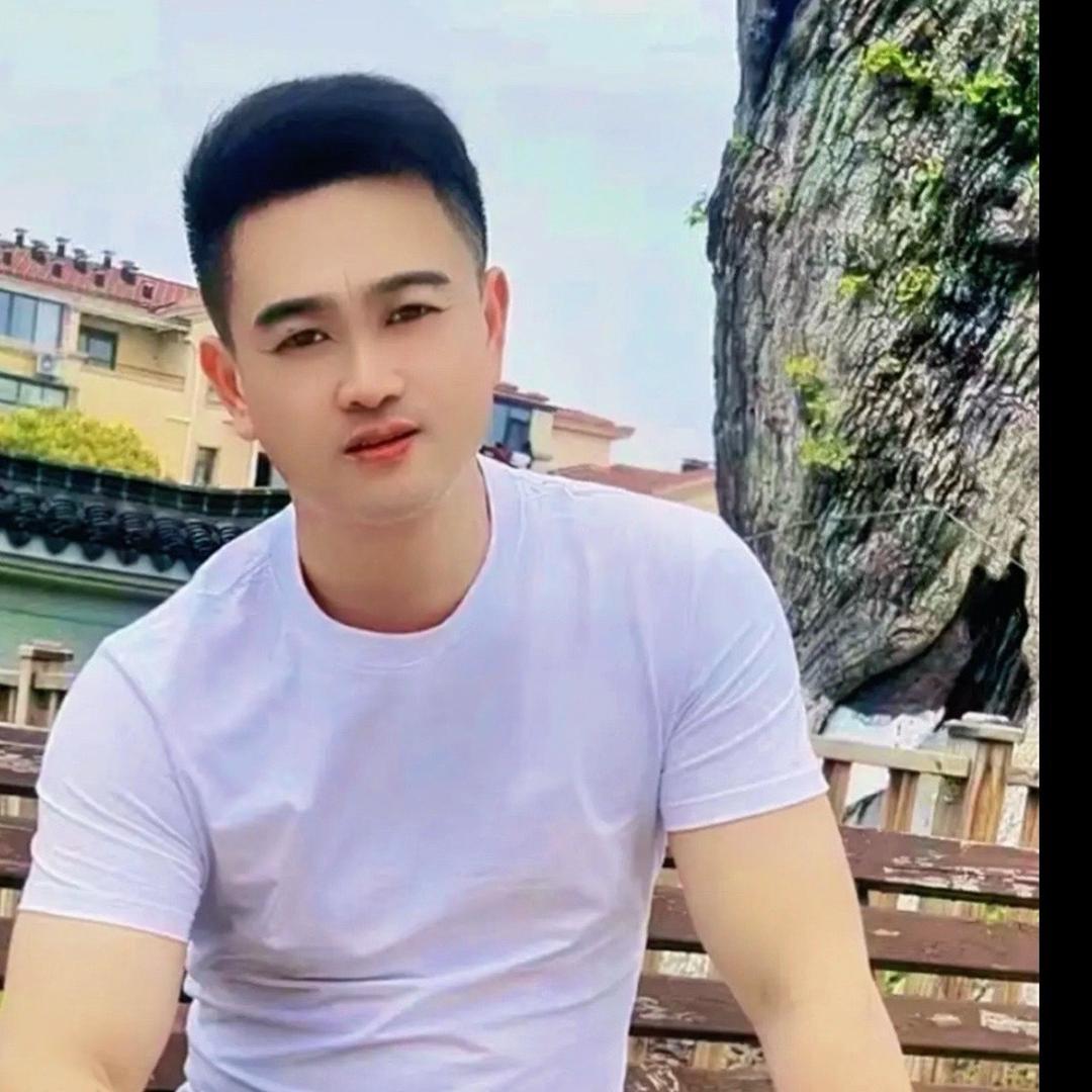 英雄𝙃𝙚𝙧𝙤🎸