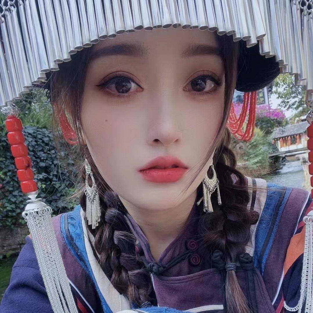 白月光👄