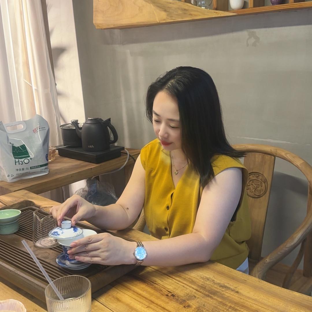 糖糖服饰